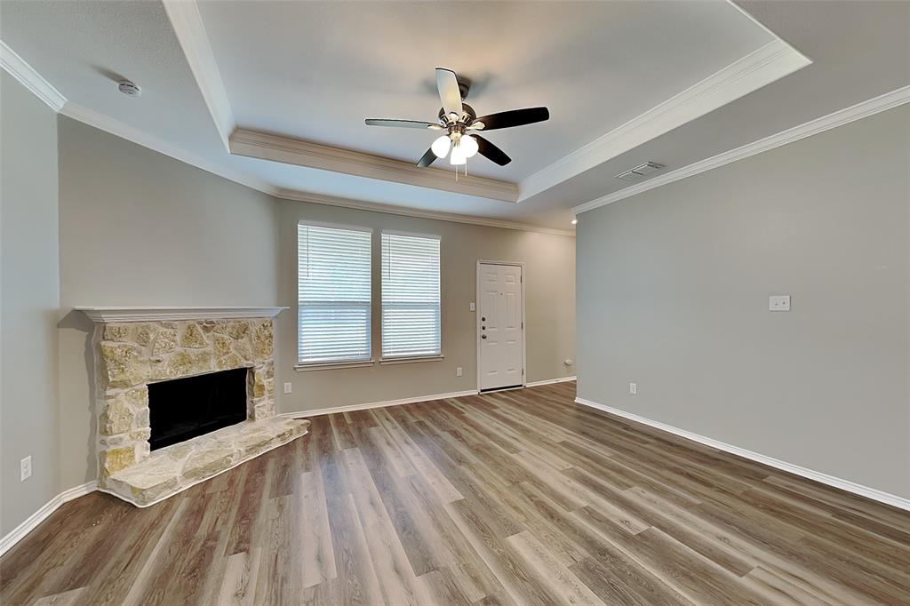 1112 Foxglove Lane
