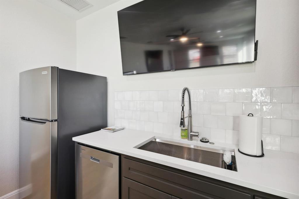 Pk Lake - Residential