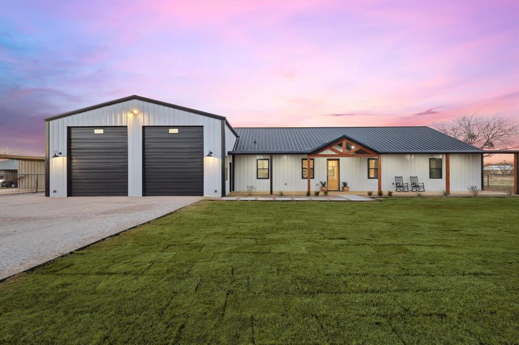 413 Hoot Avenue