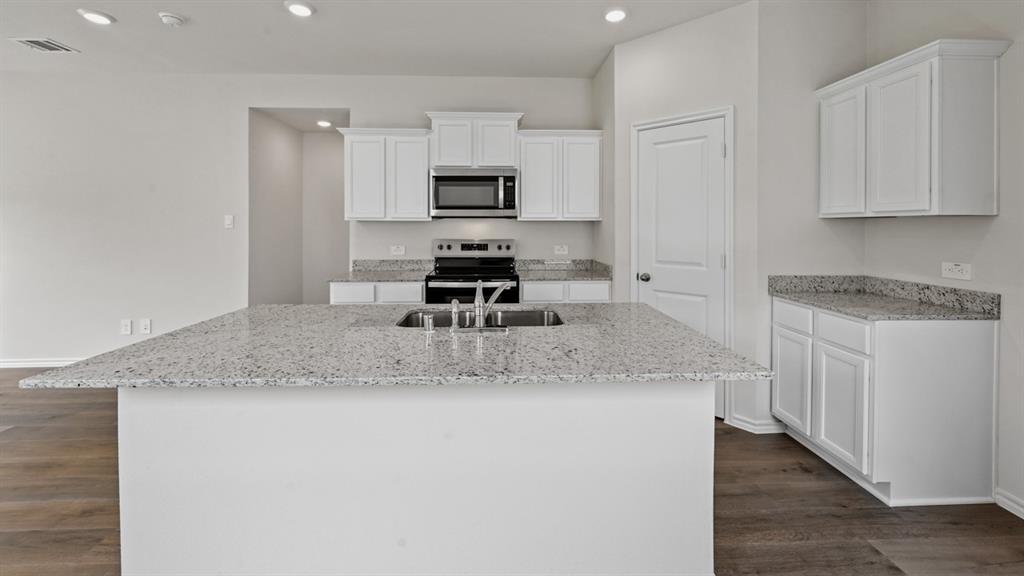 Blaire Lake - Residential