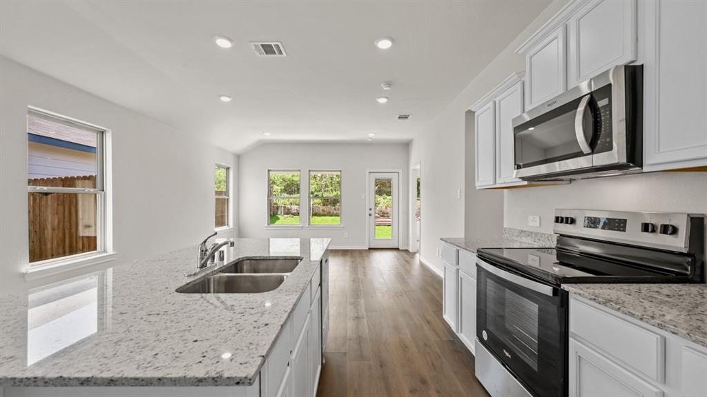 Blaire Lake - Residential