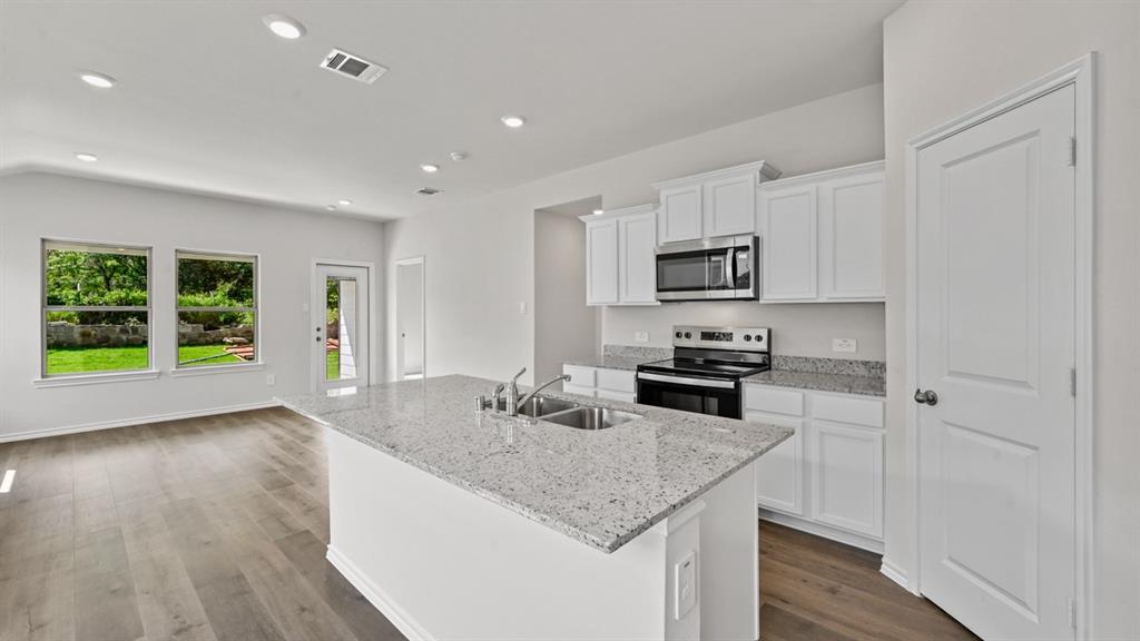 Blaire Lake - Residential