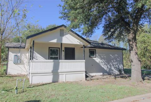 A home in Kaufman