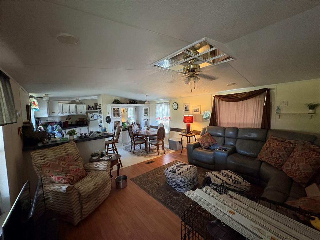 S Gossett Burvey A-294 - Residential