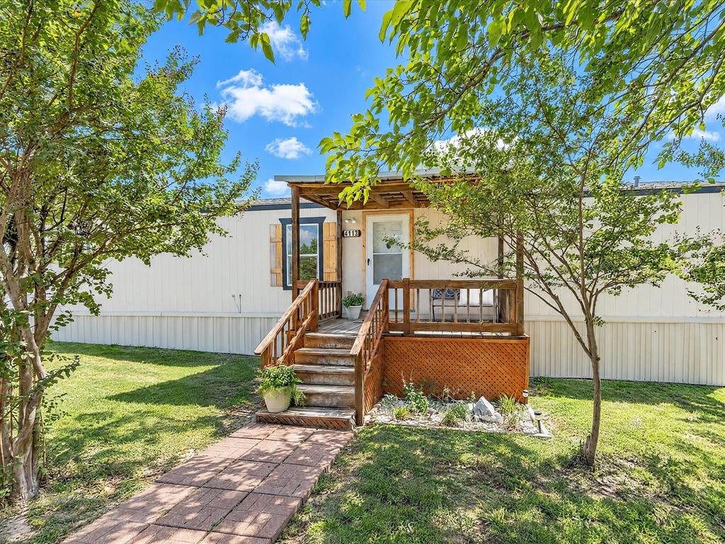 4113 Goliad Drive