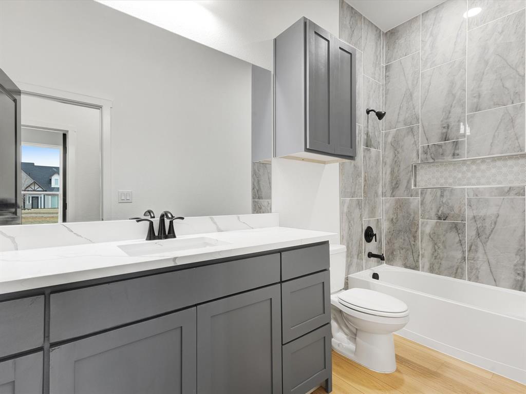 GEO W MITCHELL, TRACT 110.01; 1.317 ACRES - Residential