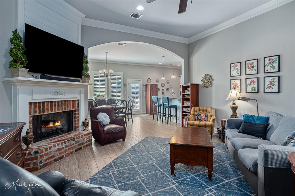 Jamestowne - Residential