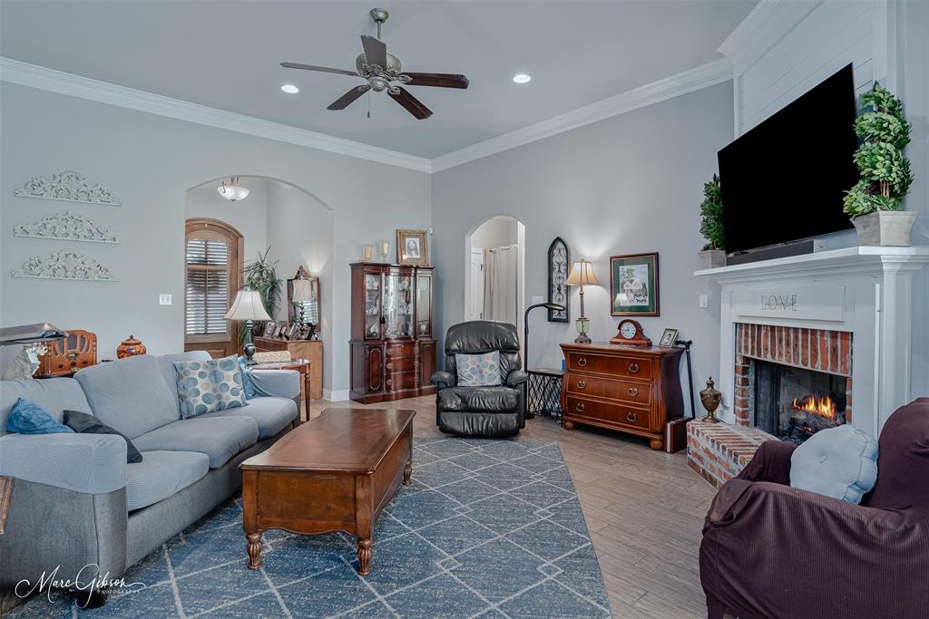 Jamestowne - Residential