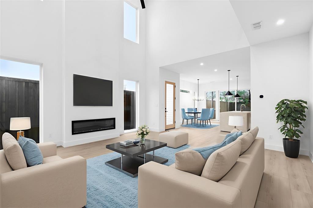 College Park Riggins - Residential Lease