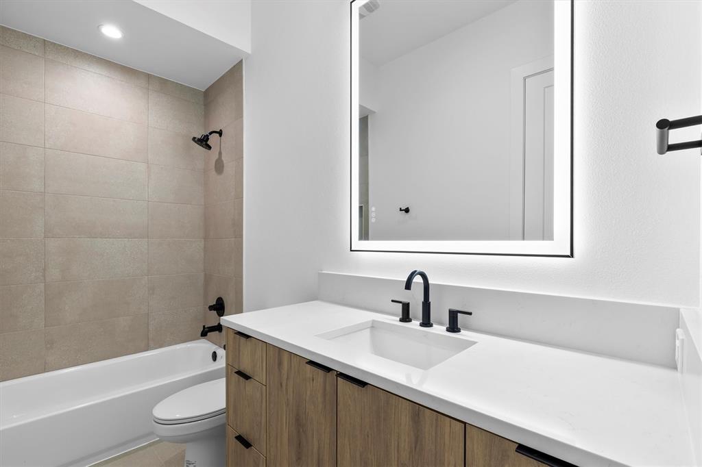 College Park Riggins - Residential Lease