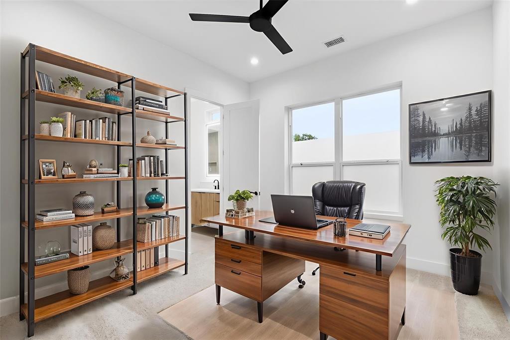 College Park Riggins - Residential Lease