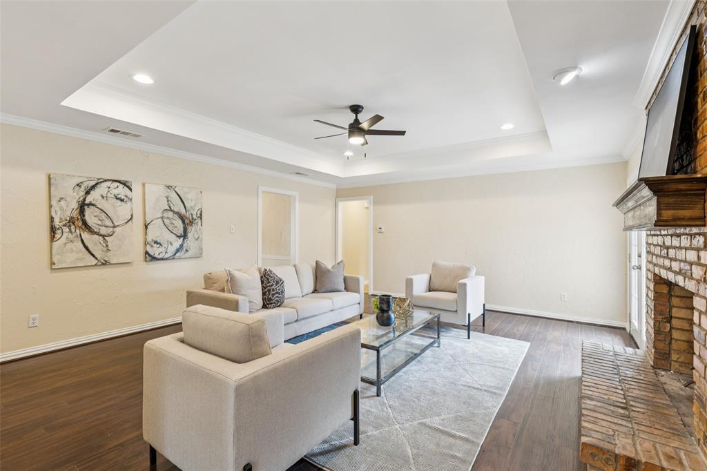 133 N Crestwood Boulevard