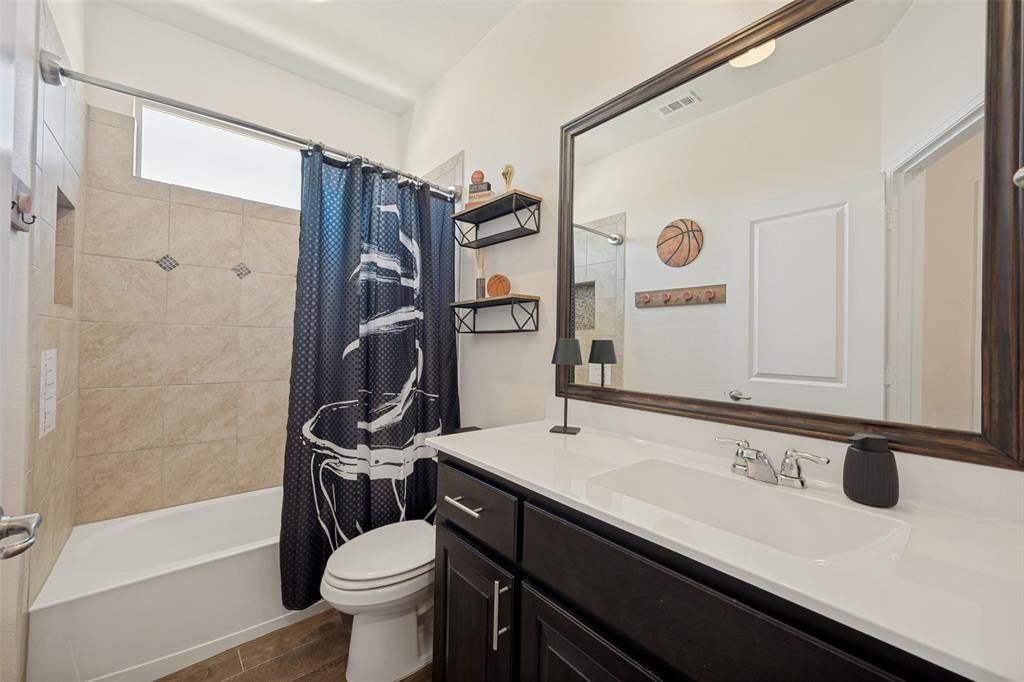 Trails of Elizabeth Crk - Residential