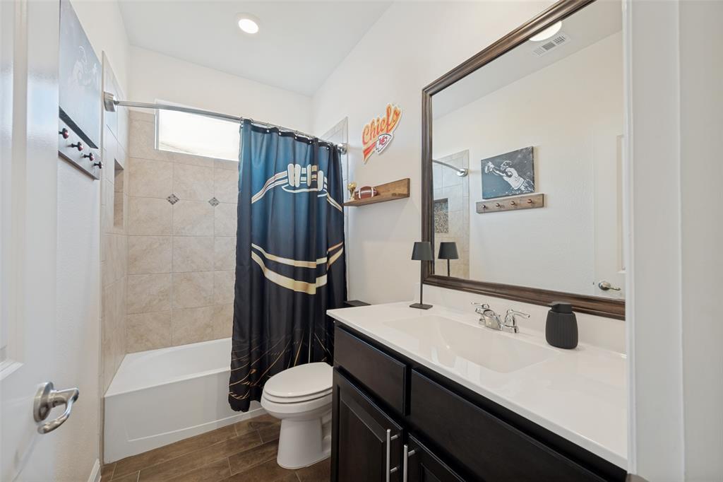 Trails of Elizabeth Crk - Residential