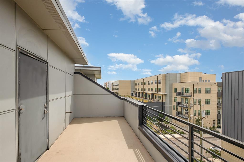 Park Plaza Twnhms - Residential Lease