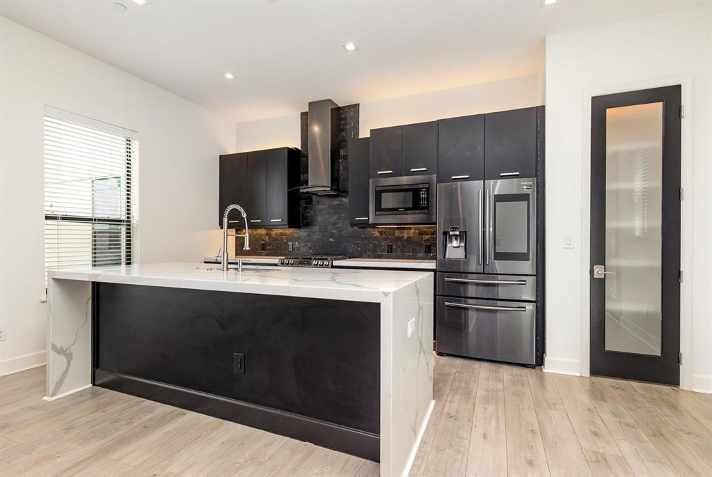 Park Plaza Twnhms - Residential Lease