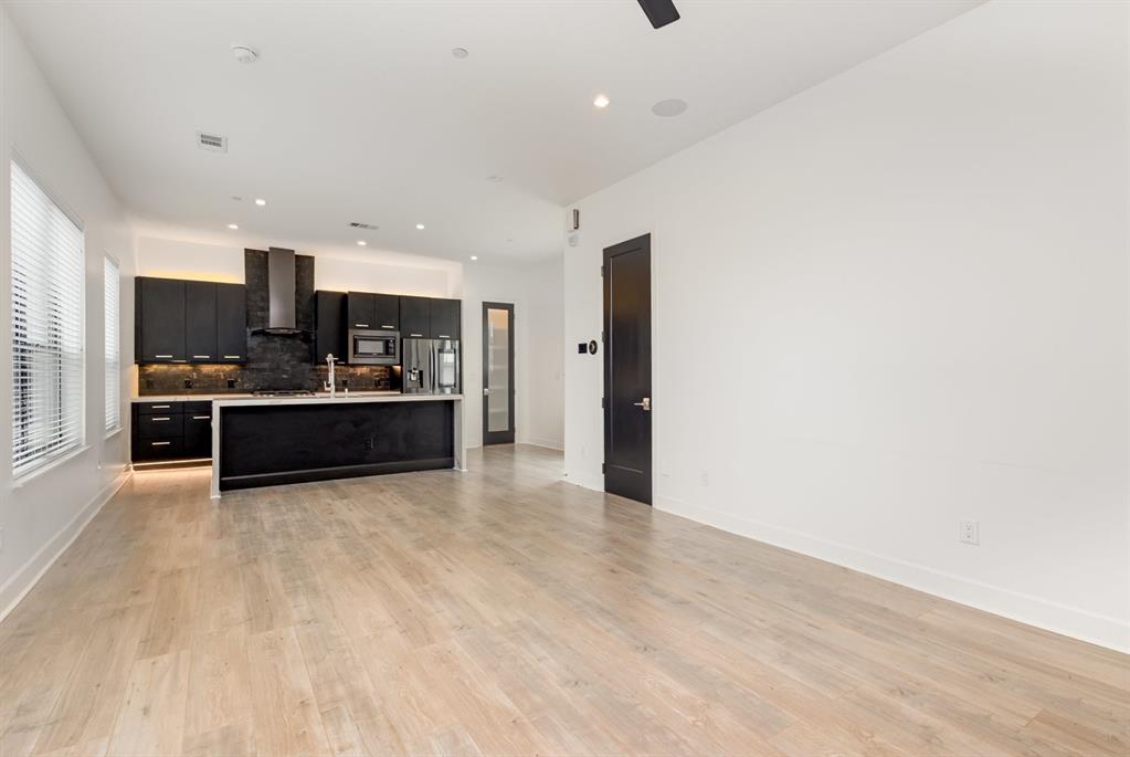 Park Plaza Twnhms - Residential Lease