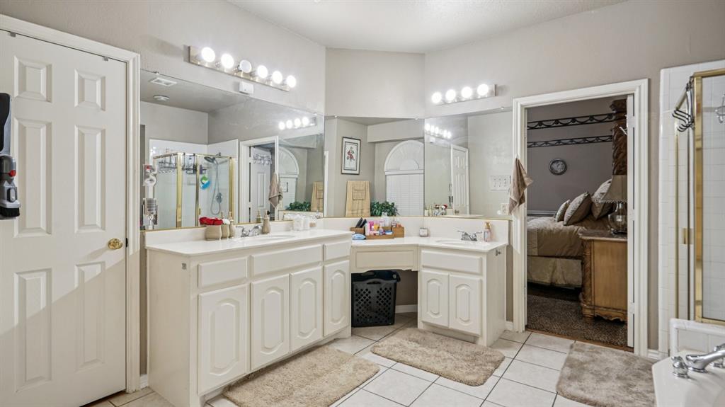 Waterfront Enchanted Bay Arl - Residential