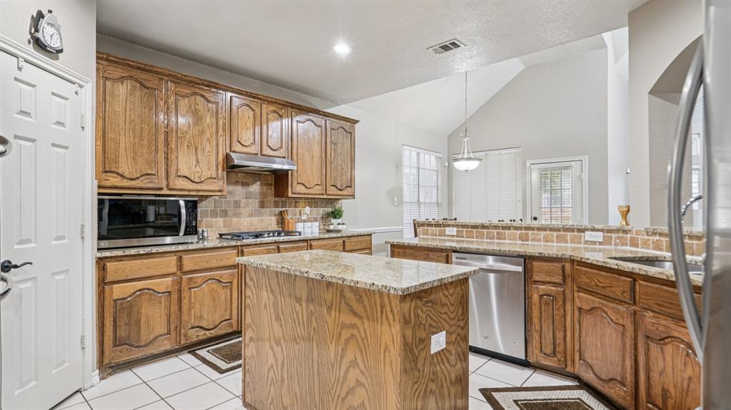 Waterfront Enchanted Bay Arl - Residential