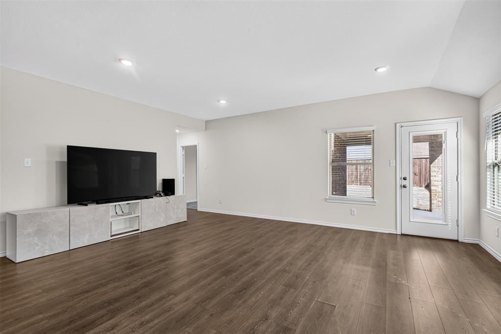 2949 Shoemaker Drive