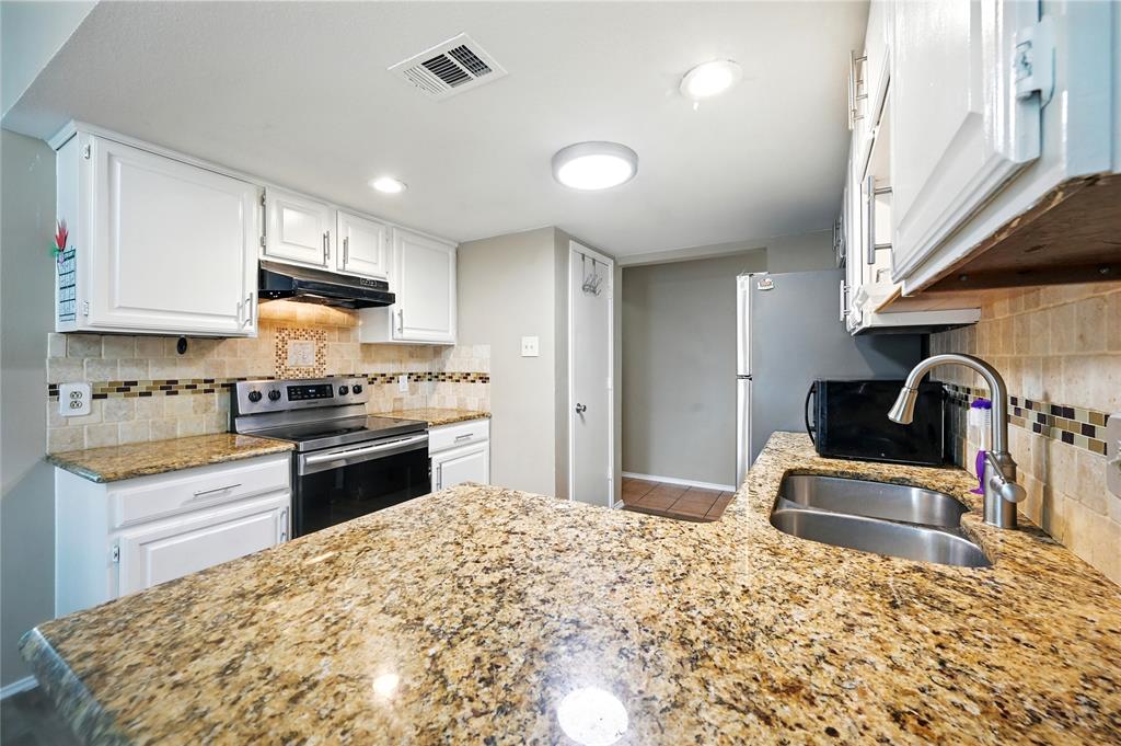 Huntington Village Add - Residential