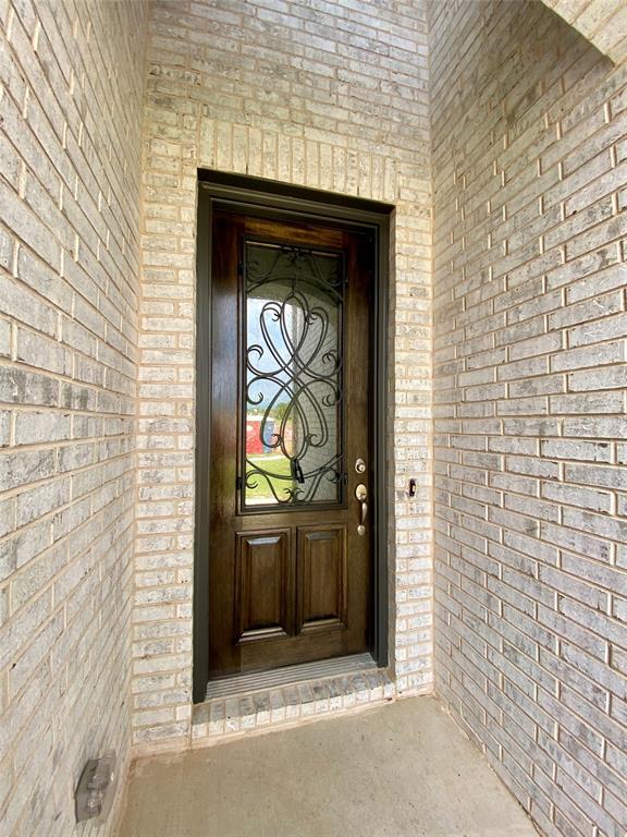 400 Devonshire Drive