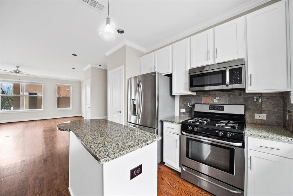 Hudson Street Twnhms South - Residential