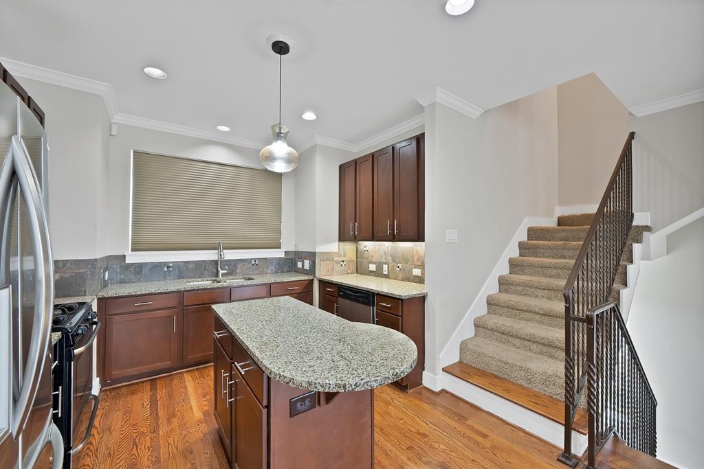 Hudson Street Twnhms South - Residential