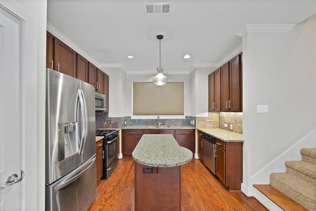 Hudson Street Twnhms South - Residential