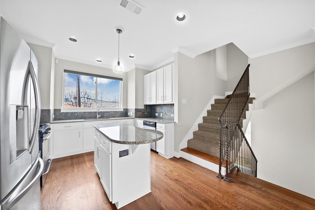 Hudson Street Twnhms South - Residential