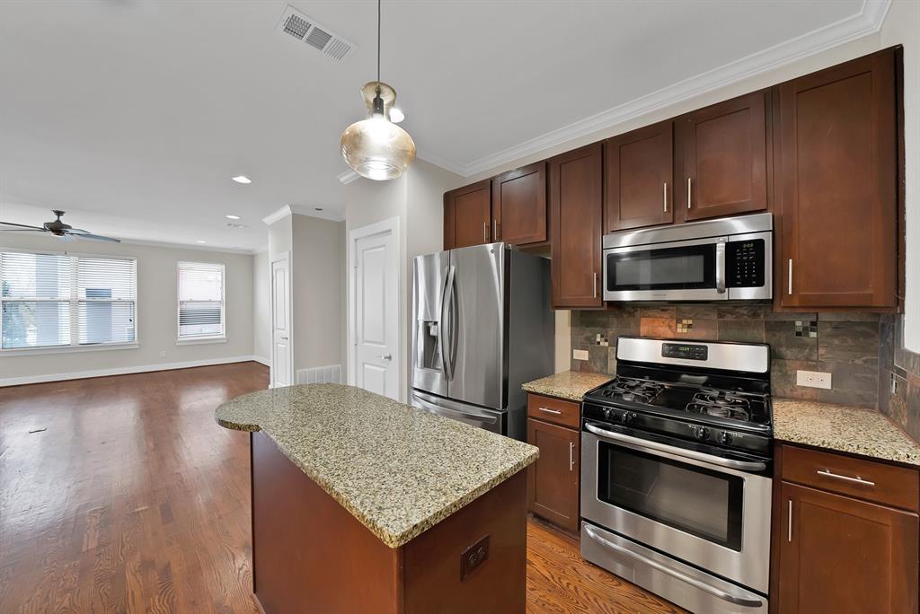 Hudson Street Twnhms South - Residential