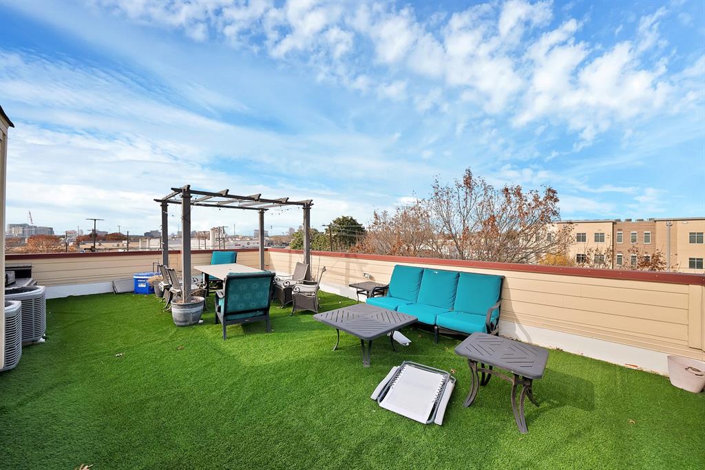 Hudson Street Twnhms South - Residential