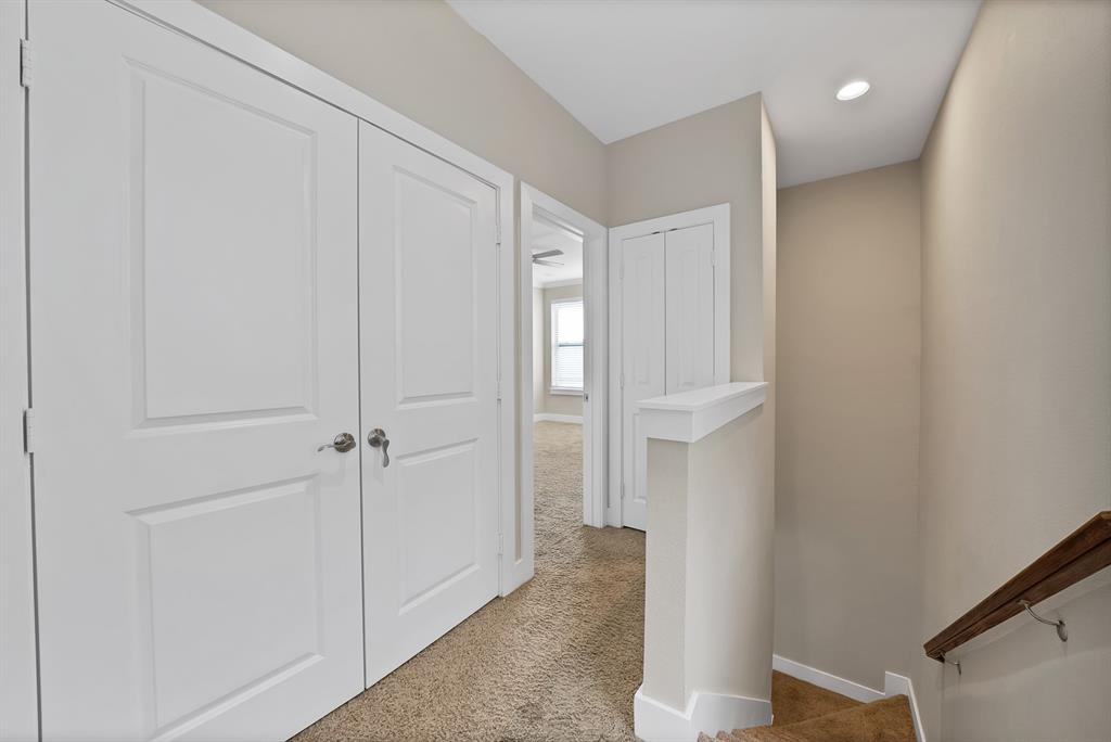 Hudson Street Twnhms South - Residential