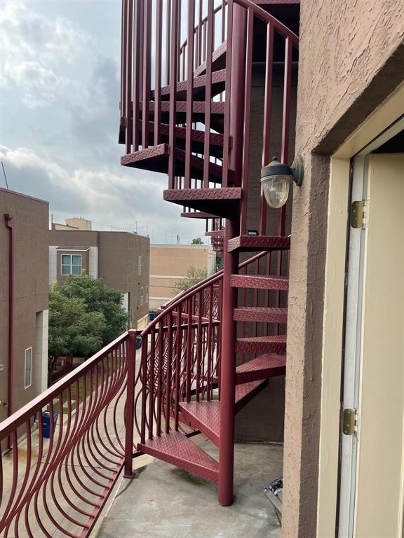 Hudson Street Twnhms South - Residential