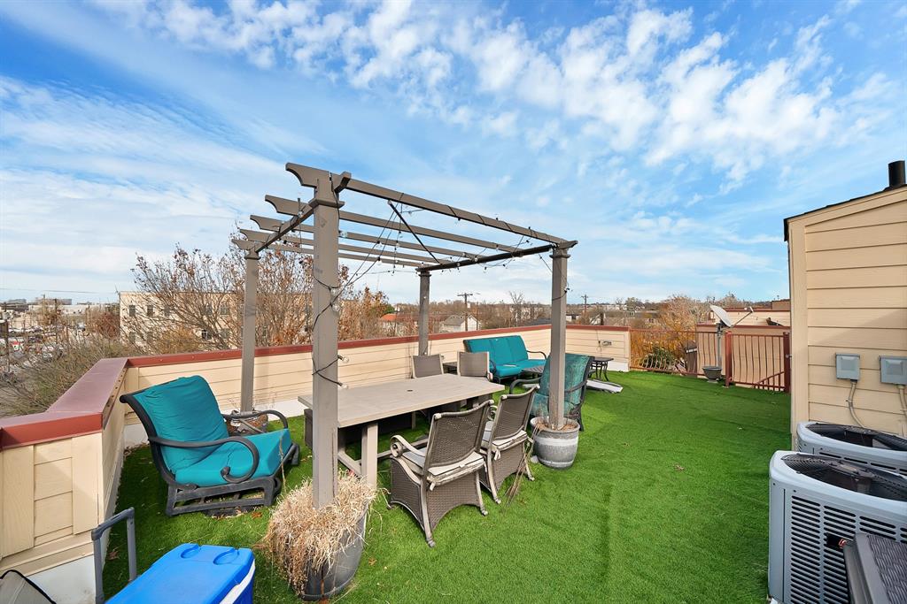 Hudson Street Twnhms South - Residential