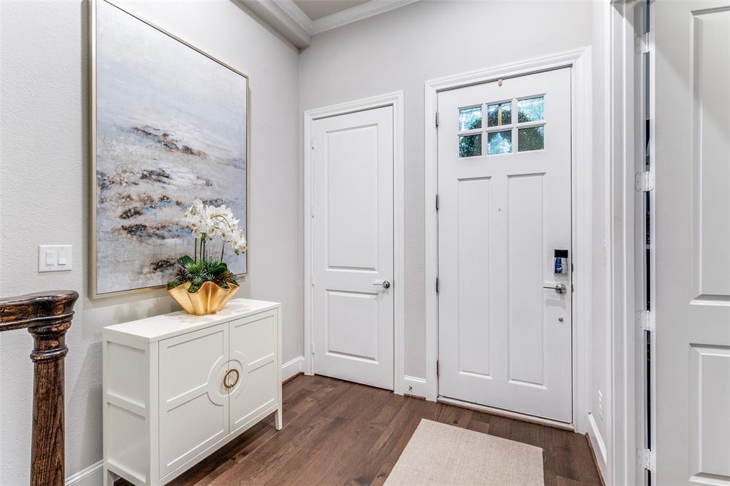 7333 Valley View Lane 502