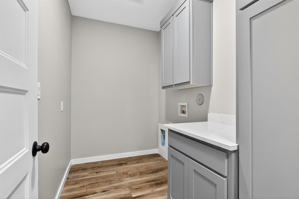 Melo Acres - Residential