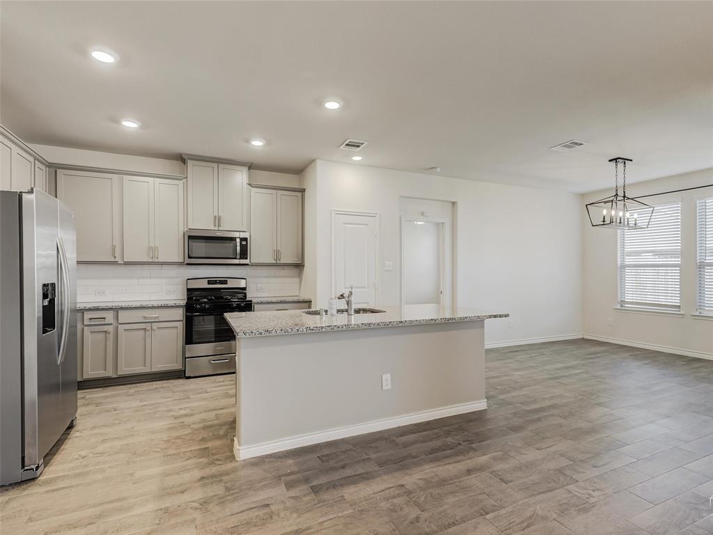 Silverado West - Residential