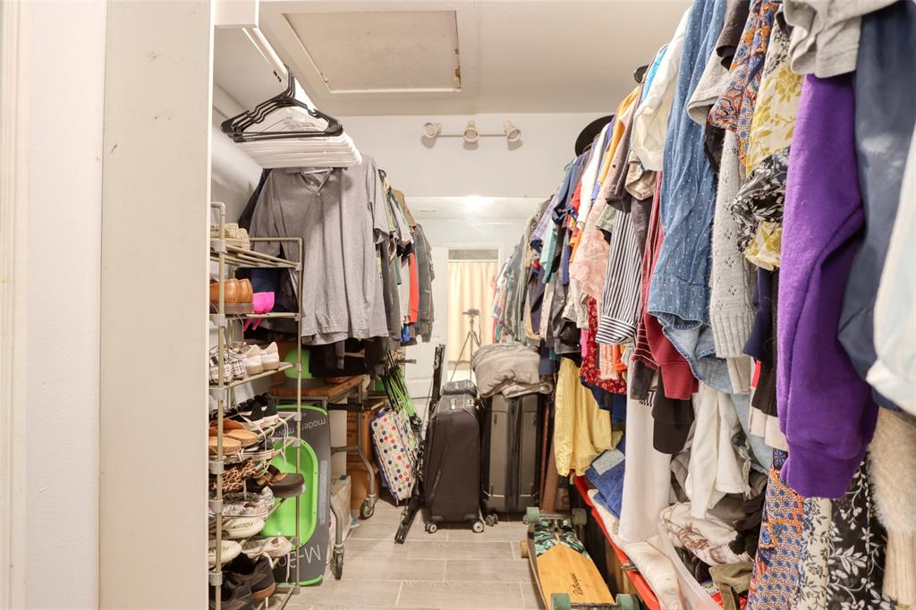 A K Gray - Residential