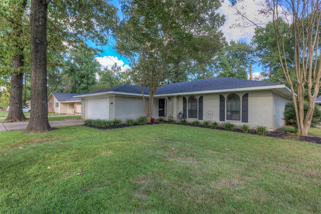 3514 Shadow Wood Drive