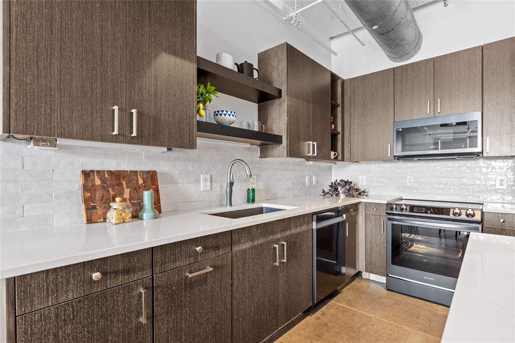 Soco Urban Loft Condo - Residential