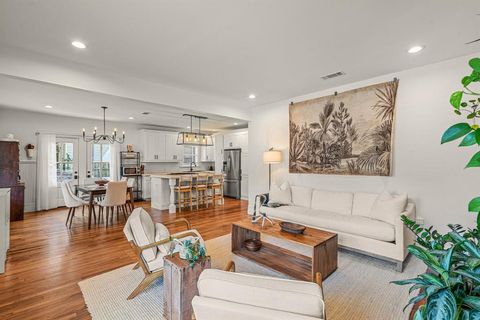 2200 Hurley Avenue Fort Worth TX 76110