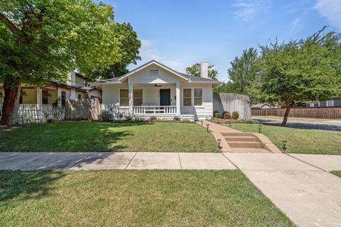 2200 Hurley Avenue Fort Worth TX 76110