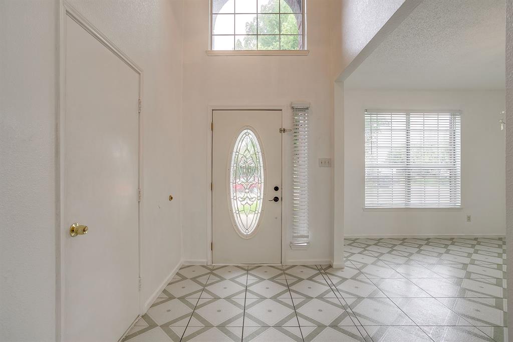8601 Garden Springs Drive