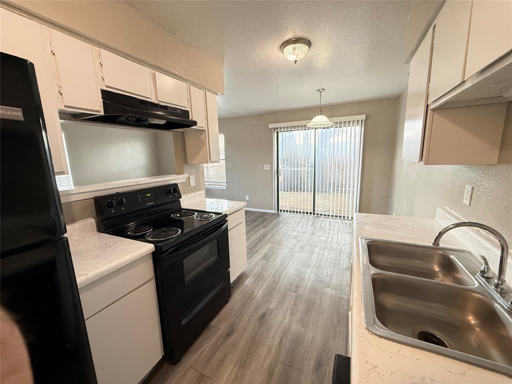 1122 Millview Drive 2702