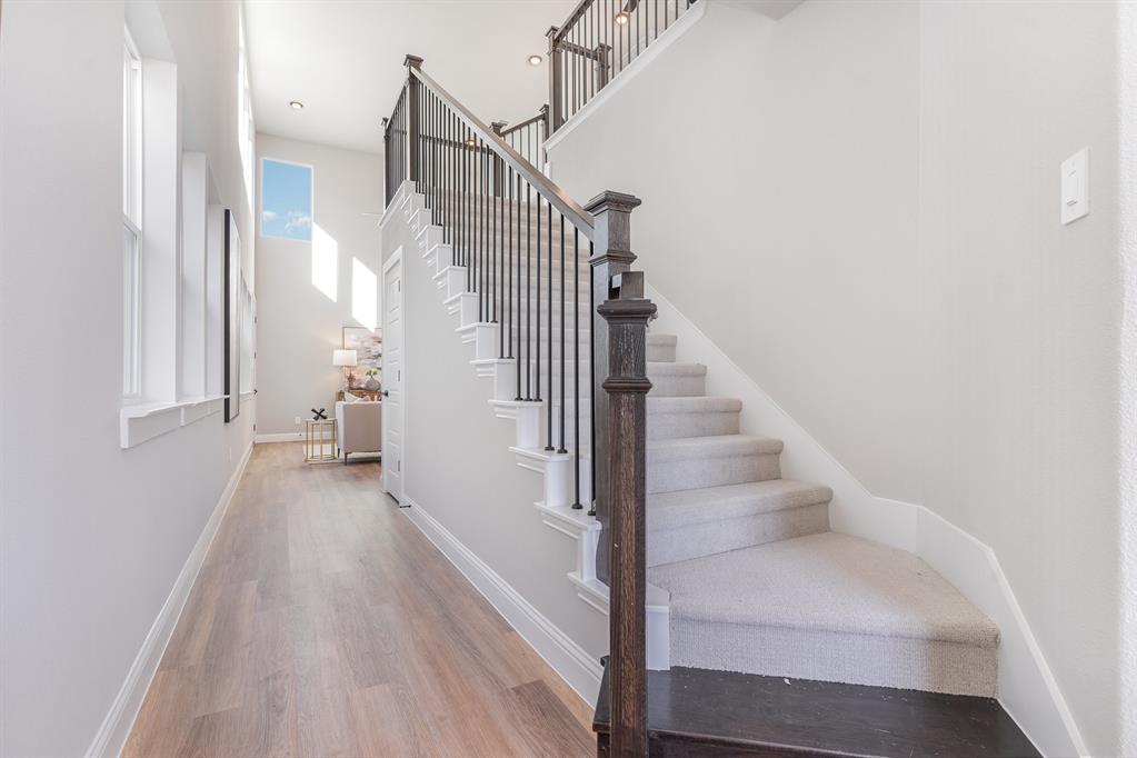 7305 Parsons Mews