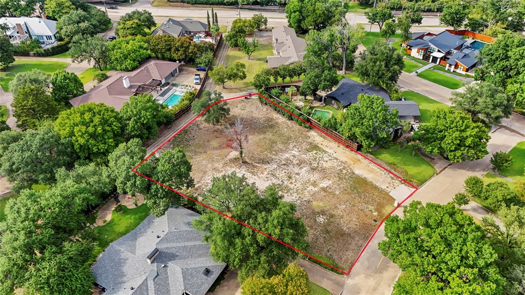 6263 Preston Creek Drive