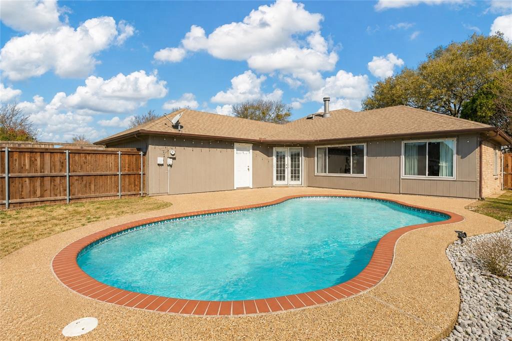 1518 Sunflower Drive