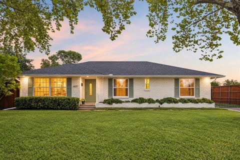 Photo of 6351 Town Hill Lane, Dallas, TX 75214 (MLS # 21388079)