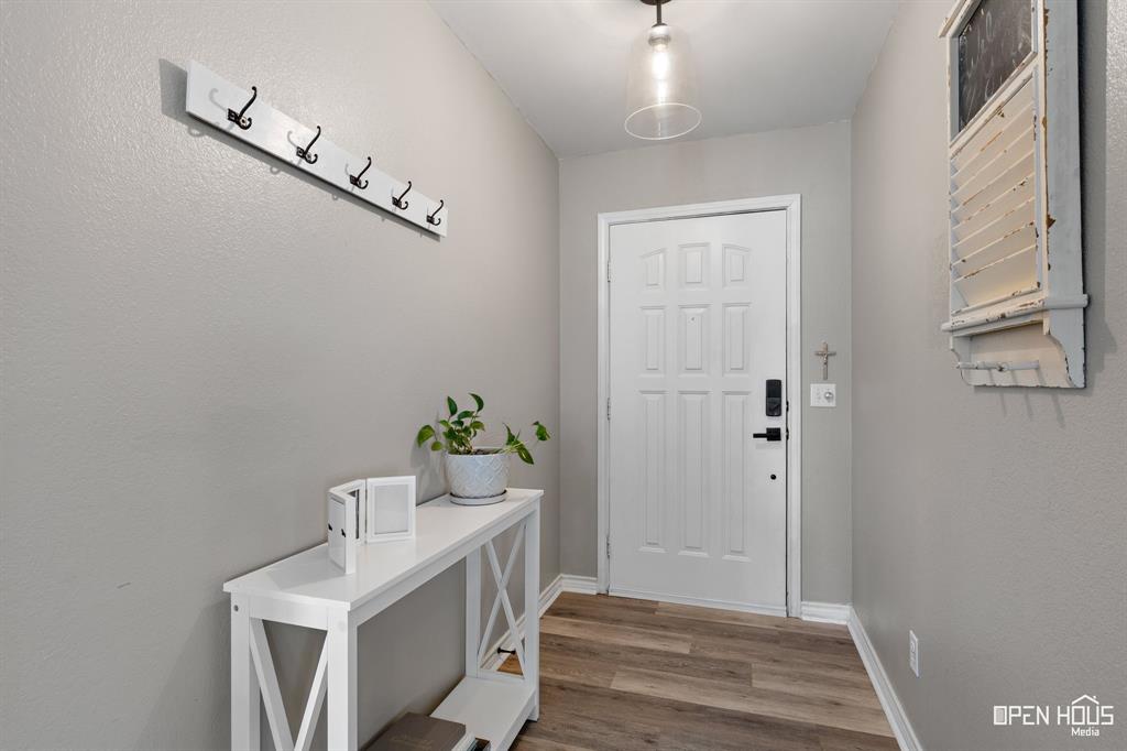 5346 Northview Drive